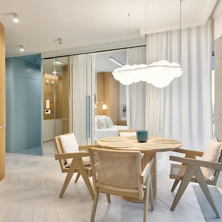 Dom & House - Yacht Park * غدينيا