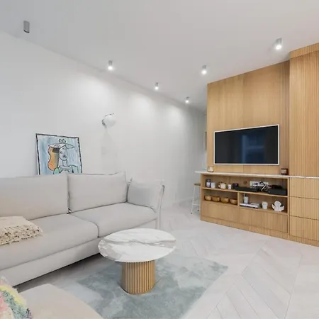 Dom & House - Yacht Park * غدينيا