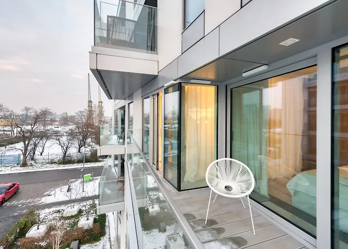 Dom & House - Yacht Park *