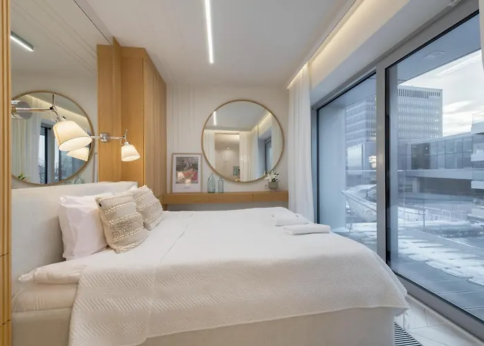 Dom & House - Yacht Park Апартаменти