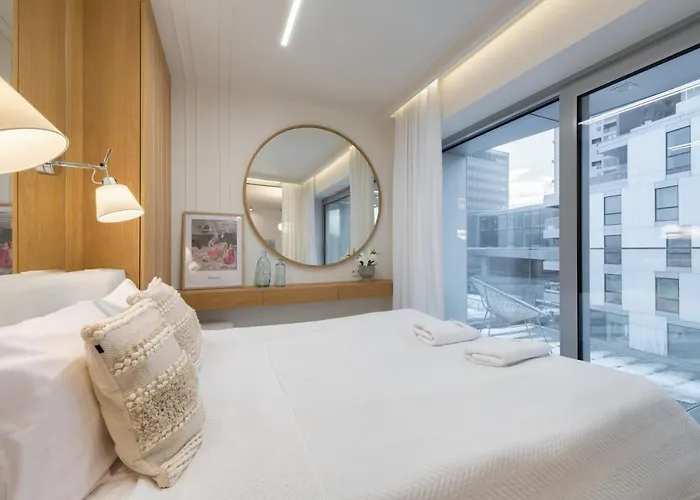 Dom & House - Yacht Park *